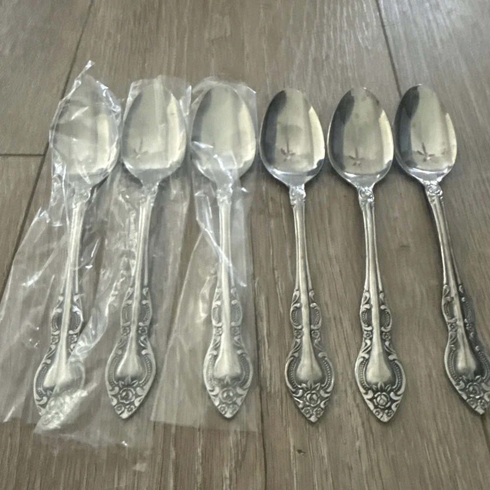 Stanley Roberts LISETTE Stainless Rogers Co‎ Japan 6 Teaspoons 6 3/8
